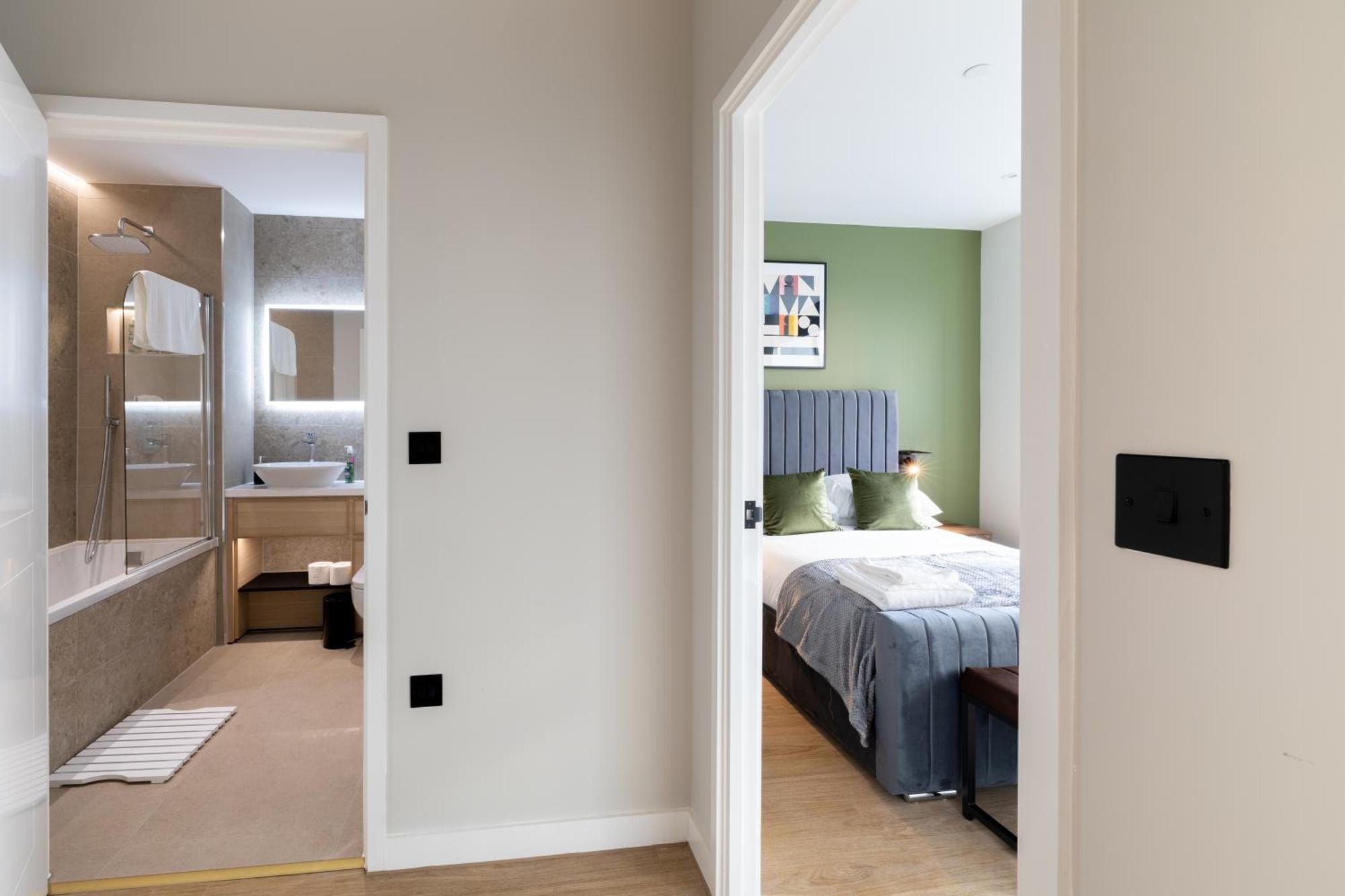 Kula - New Street Station Apartment *
